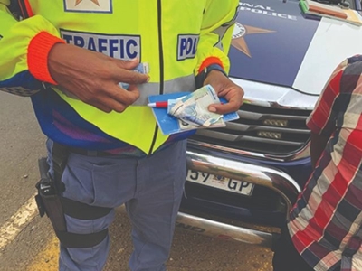 Call for public to report corruption