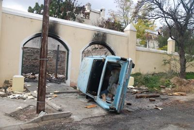Huis trekpleister vir misdadigers