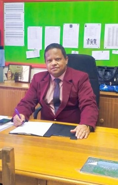 Nuwe hoof vir Kroonvale