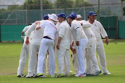 Cricketers caught in their own net