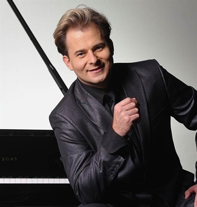 Charl du Plessis talks about his Trio