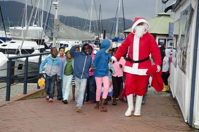 Kids enjoy early Christmas at Waterfront