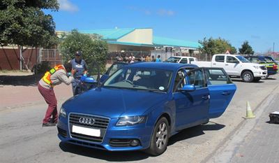 Update: Alleged car thieves arrested