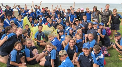 Learners take part in mass beach clean-up