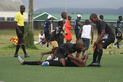 Black Cats show their claws to Fast Eleven