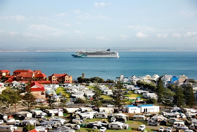 Luukse passasiersbote besoek Mosselbaai