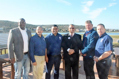 Minister kuier op Stilbaai