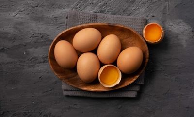 Half a dozen egg-cellent nutrients