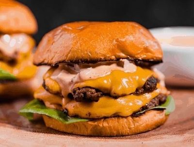 The ultimate homemade smash burger