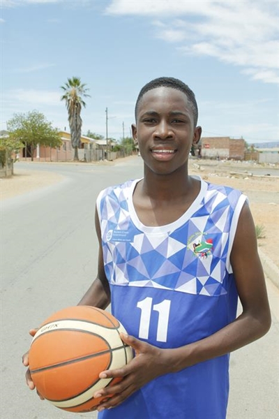 Louw gekies vir o.15 WP- basketbalspan