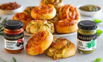 Meat-free Monday: Pesto pizza rolls