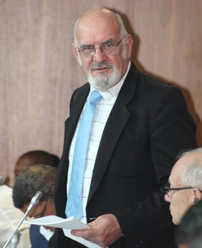Moeës kan rustig plak