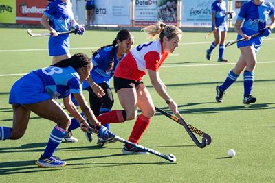 Positive weekend for George hockey sides