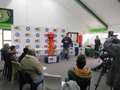Groot skenking vir rugbyklubs