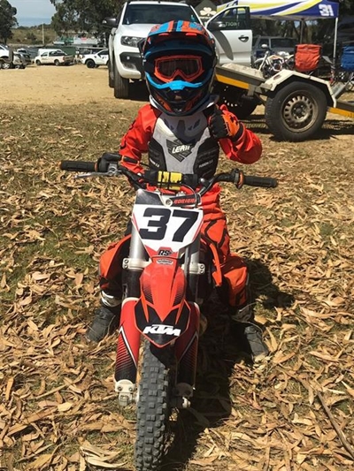 Gebore om motorfiets te ry