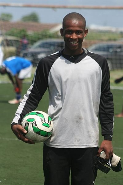 Fast Eleven slows down Simunye