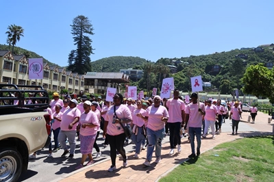 Garden Route National Park staff unite for cancer walk   