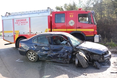6 injured in PW Boulevard accident 