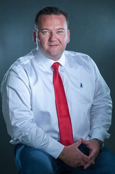 Chas Everitt would like to thank you all for a record year