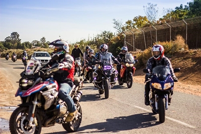 Bikers vir Liefdadigheid bring skenkings