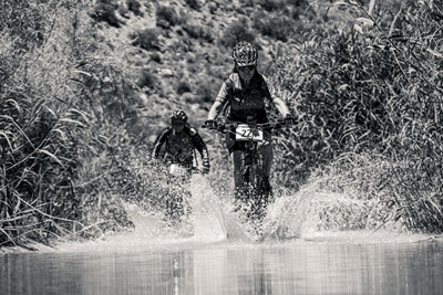 Two South African legends unite to stage stunning 31st To Hell and Back   