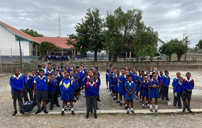 Sluiting van skool lei tot aksie