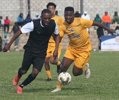 Young Pirates stumble again