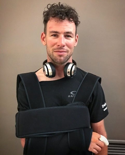 Mark Cavendish fractures rib after heavy crash in Milan-San Remo