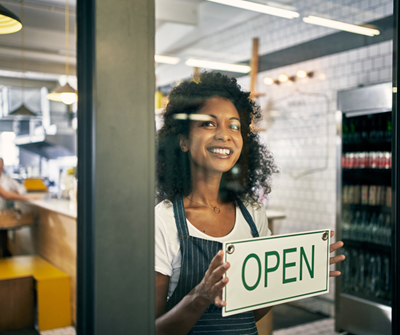 SMEs seize growth opportunities at Knysna Oyster Festival through Standard Bank support
