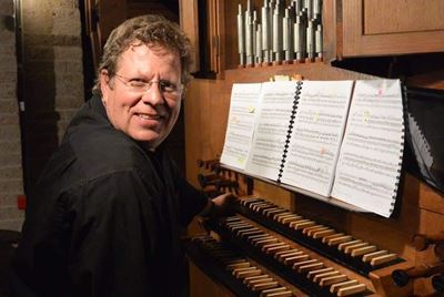 2 orrels op die program vir etensuurkonsert by Moederkerk