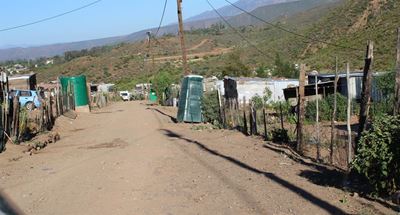 Twee ontsnap uit hof