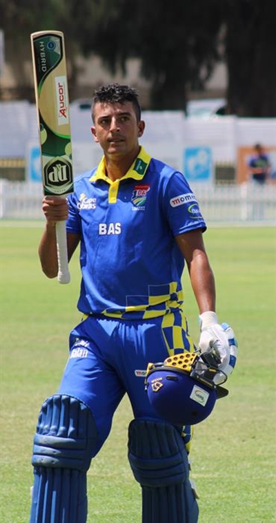 Cobras se gif te sterk vir Lions