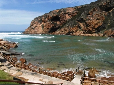 Fisherman missing at Gwaiing River Mouth 