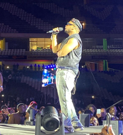 K.O finally gets his Metro FM award in his home province