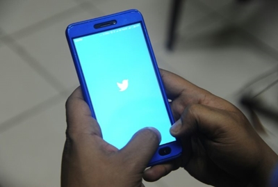 Twitter to confirm new accounts 
