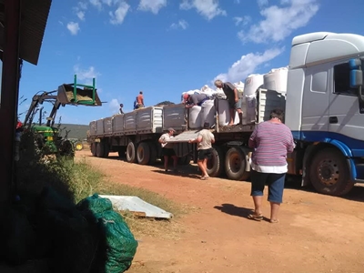 Vervoer dringend nodig vir droogtehulp 