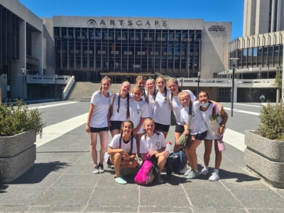 Young dancers taste Artscape