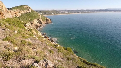 Woman rescued from Robberg hiking trail after heat stroke 