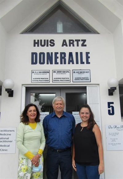 Huis Artz verwelkom dr. Annetjie van der Nest
