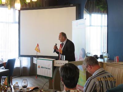 Krag van gemeenskap sterker as staat