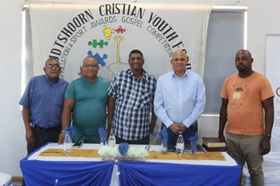 Manne-ontbyt in Bongolethu gehou