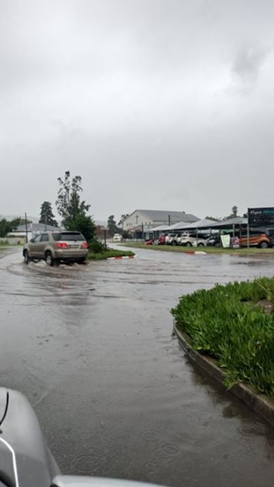 Heavy rains leave Knysna flooded