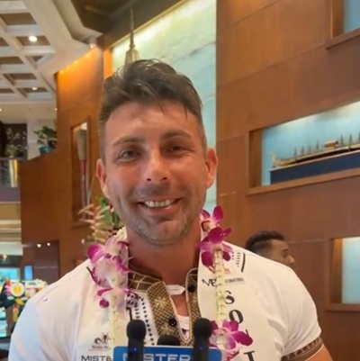 Mr Global SA greets us from Thailand