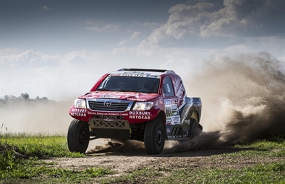 Toyota-span reg vir Dakar 2015