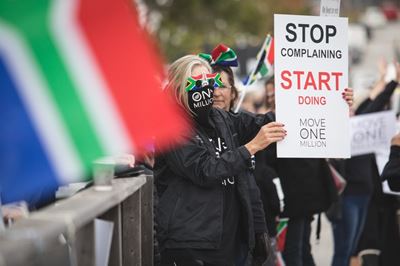 Hundreds support Plett leg of Move One Million