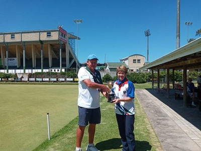 Theron en Roos nuwe seniorkampioene