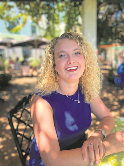 Salene maak haar alma mater trots