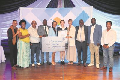 Knysna honours top matriculants' academic excellence