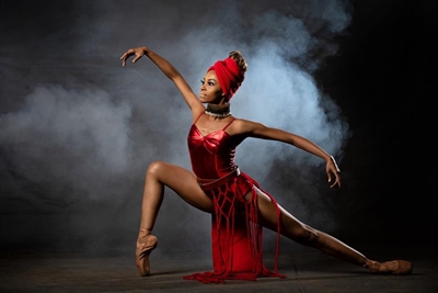 Pas de deux and pirouettes for charity