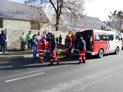 Bestuurder wat botsing veroorsaak onbekend